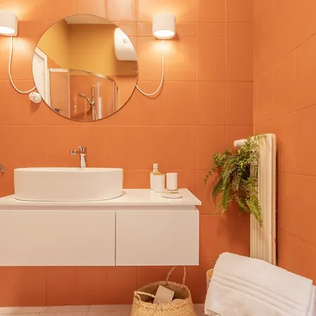 Aureum Apartment